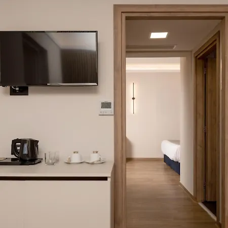 Palatino Hotel 4*