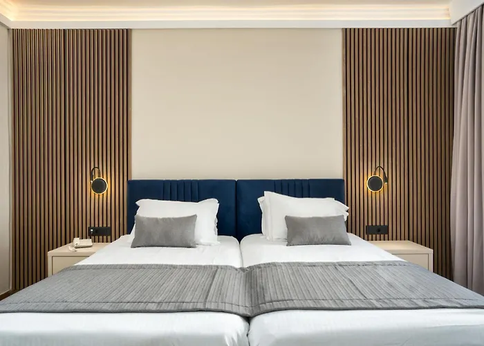 帕拉提诺酒店 扎金索斯镇