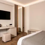 Palatino 4*